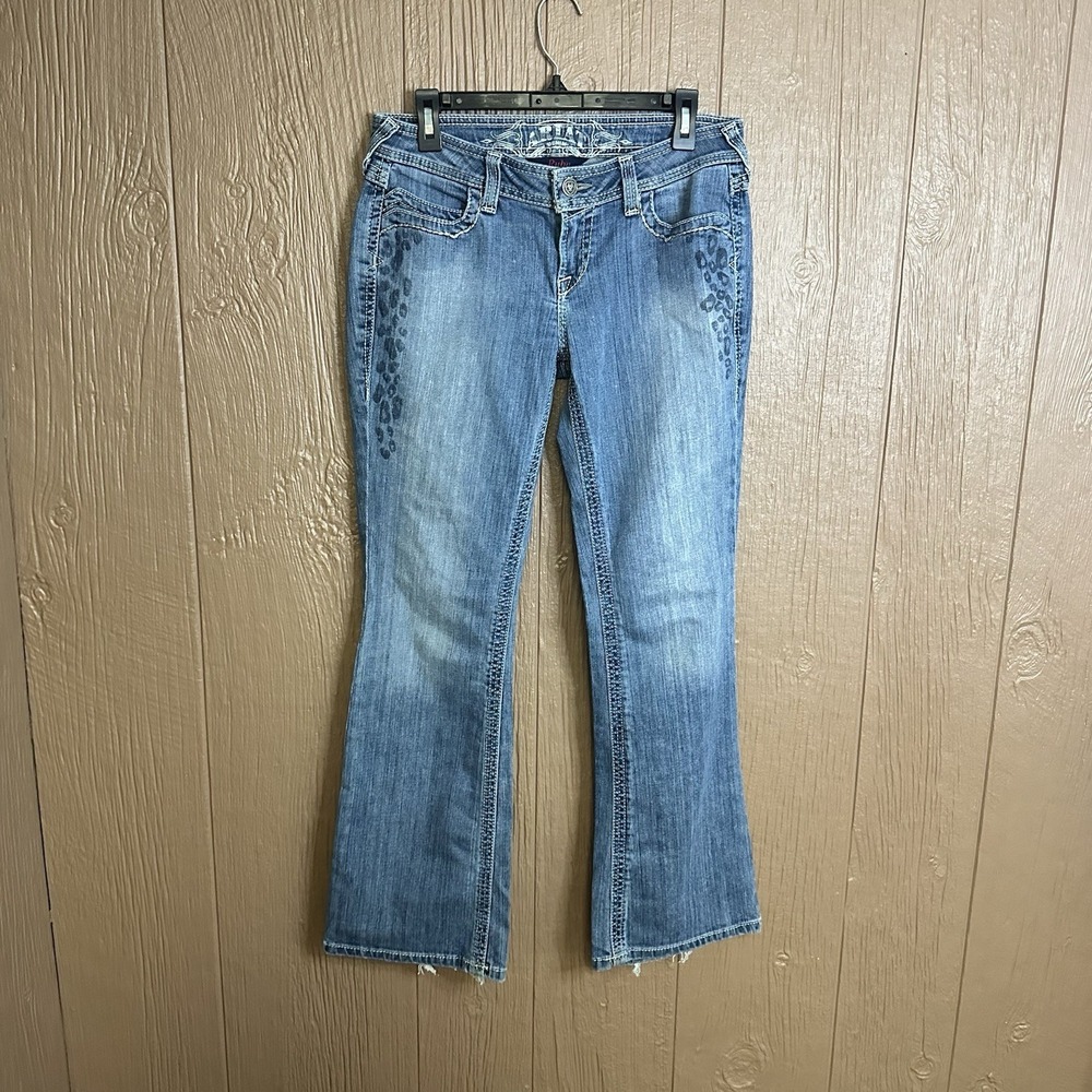 Ariat Women's Jeans 28S Boot Cut Ruby Low Rise Midwash Stretch Denim‎ Leopard